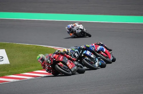 今週末は8時間耐久ロードレース